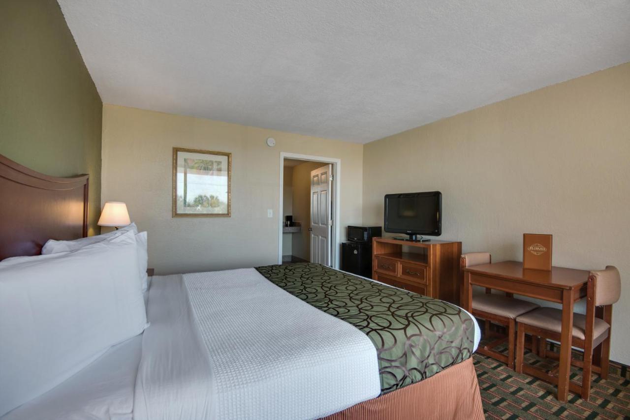 Baymont By Wyndham Panama City Beach Exteriör bild