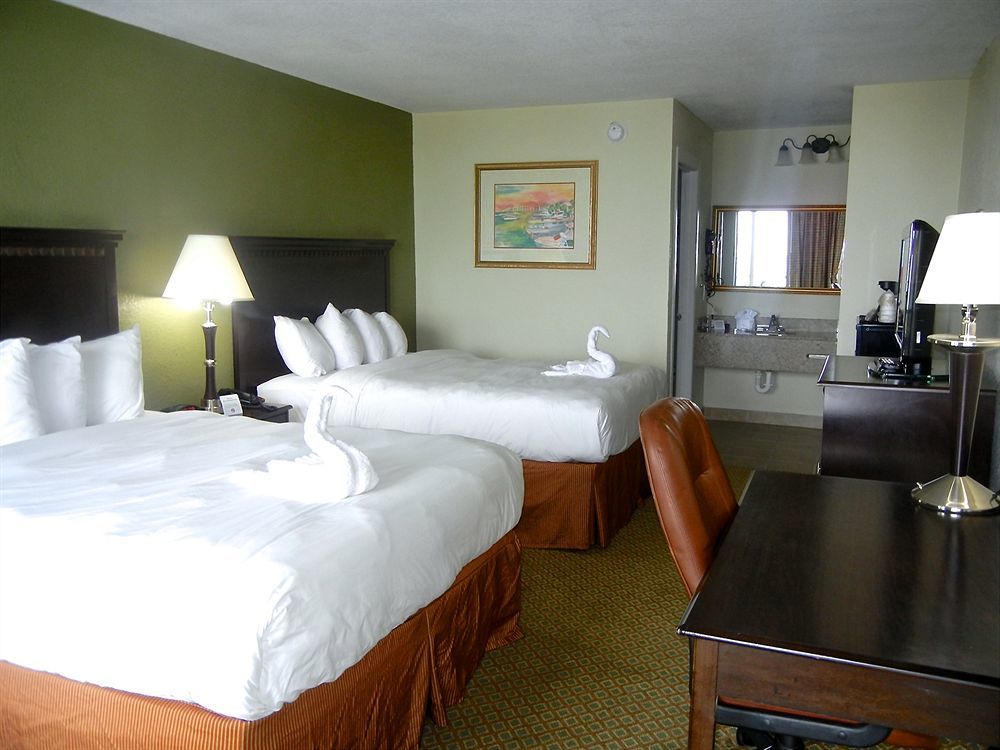Baymont By Wyndham Panama City Beach Exteriör bild